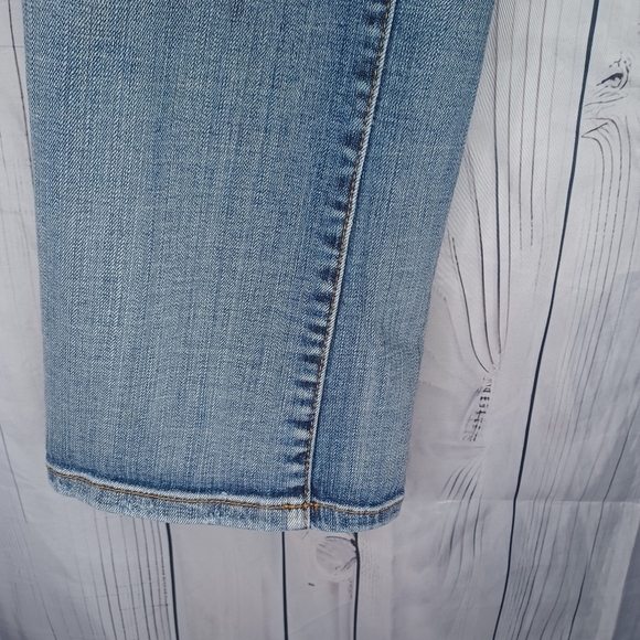 Vigoss Lightly Distressed Boot Cut Blue Denim Jeans - Picture 7 of 16